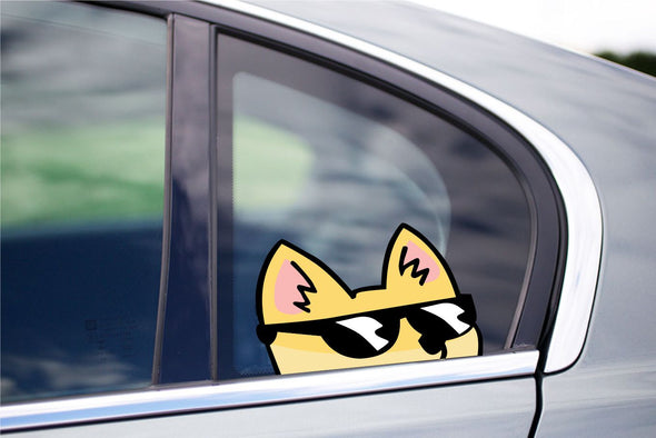 Doge Peeking