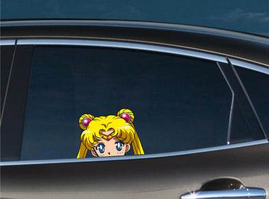 Sailor Moon Peeking